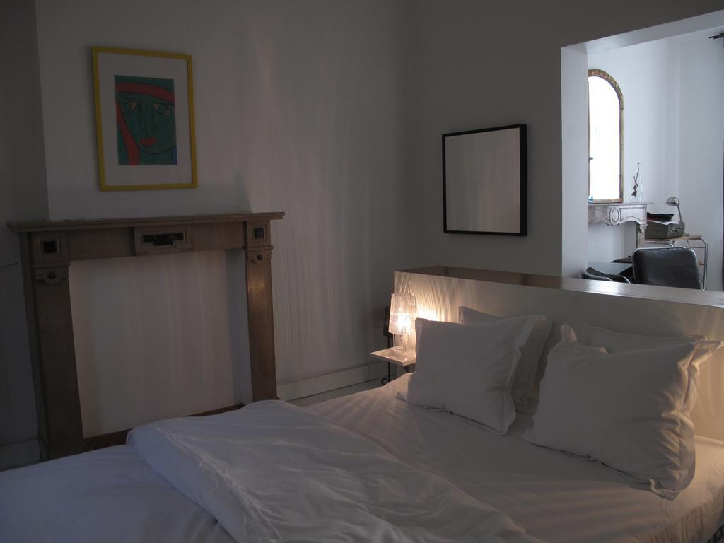 Apartment Jules & Jim Dinant Szoba fotó